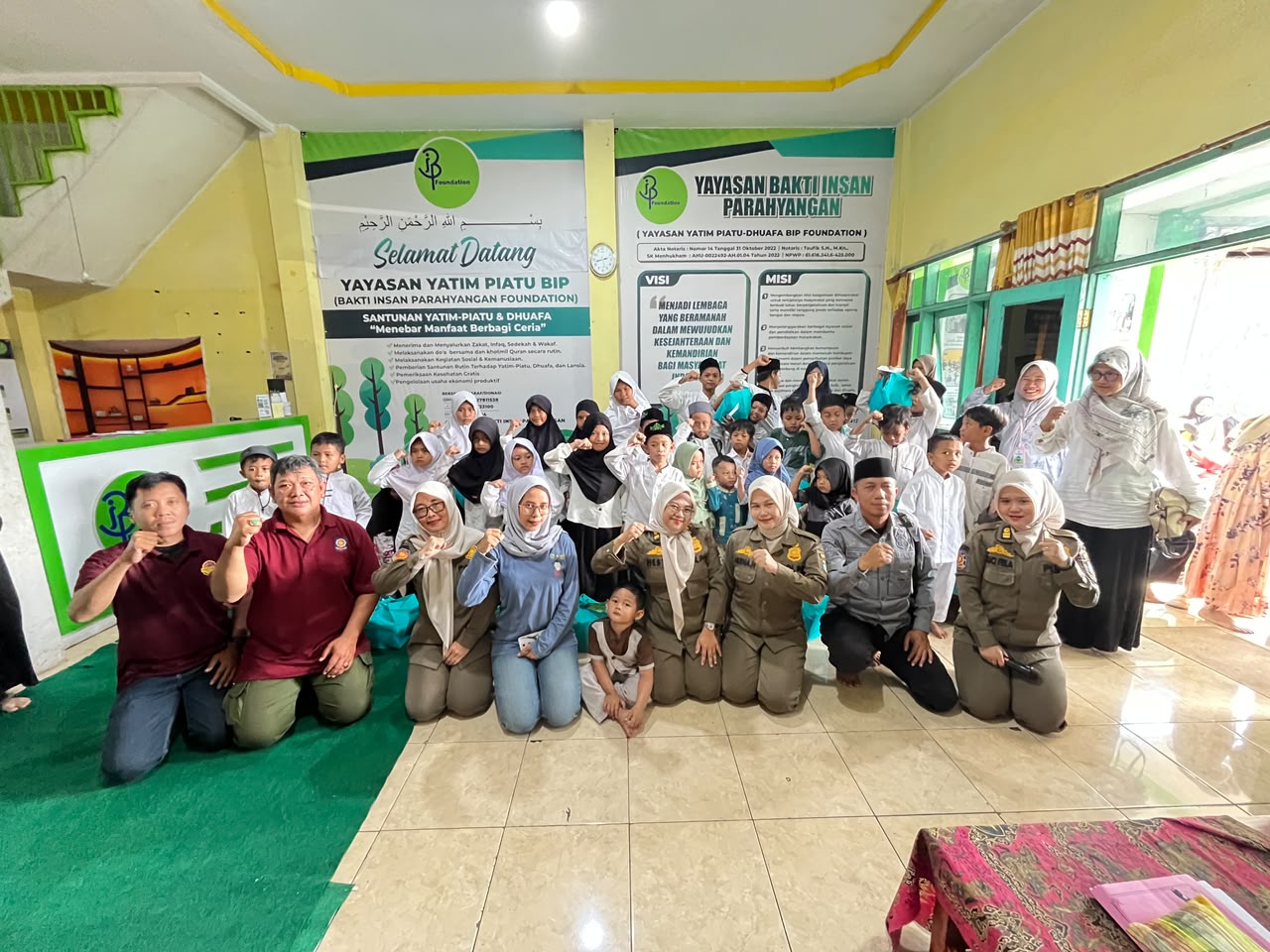 SATPOL PP KABUPATEN TASIKMALAYA LAKSANAKAN SANTUNAN ANAK YATIM PIATU DI BAKTI INSAN PARAHYANGAN